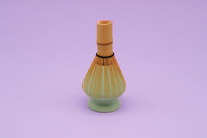 Matcha šluotelės stovas