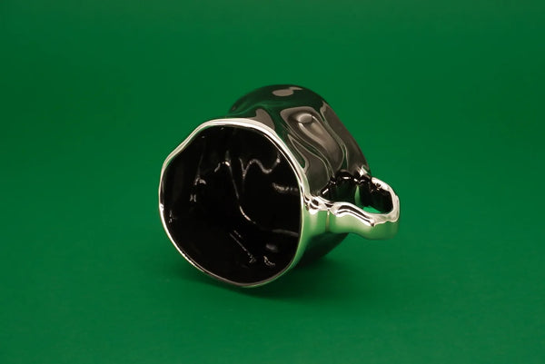 Puodelis BUSY BLACK MIRROR