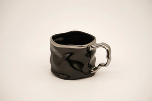 Puodelis BUSY BLACK MIRROR