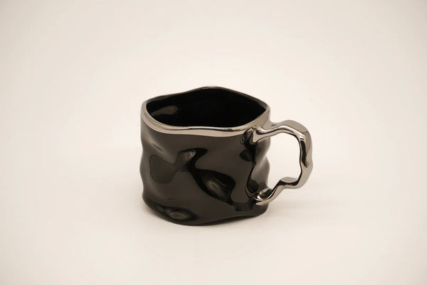 Puodelis BUSY BLACK MIRROR