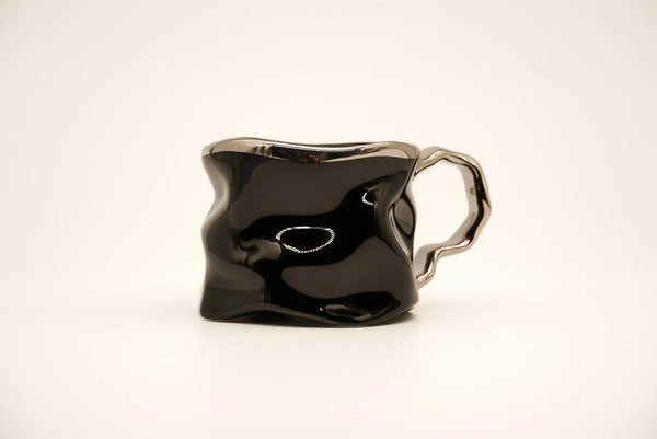 Puodelis BUSY BLACK MIRROR