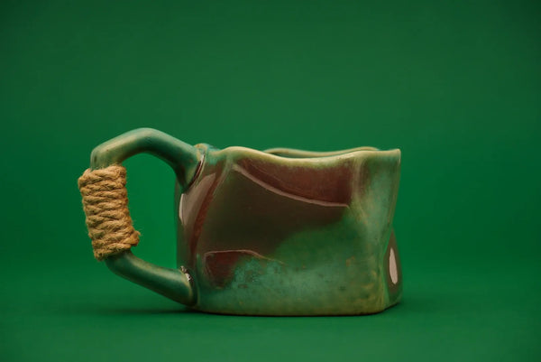 Rankų darbo puodelis EMERALD CREEK