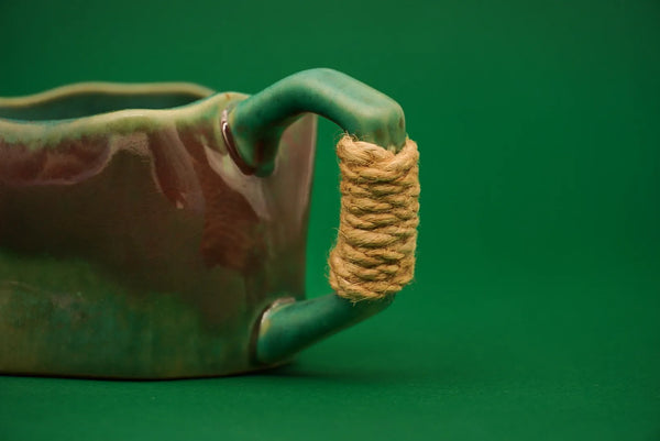 Rankų darbo puodelis EMERALD CREEK