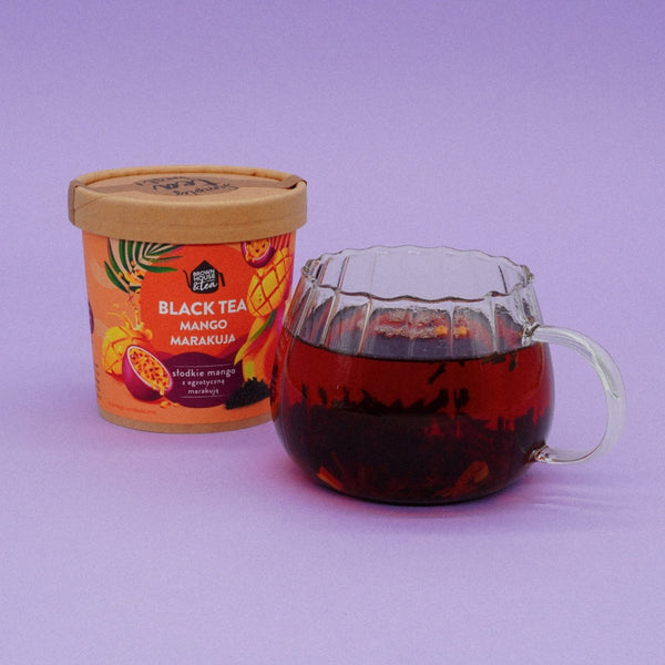 Mango Maracuja juodosios arbatos pakuotė iš šono